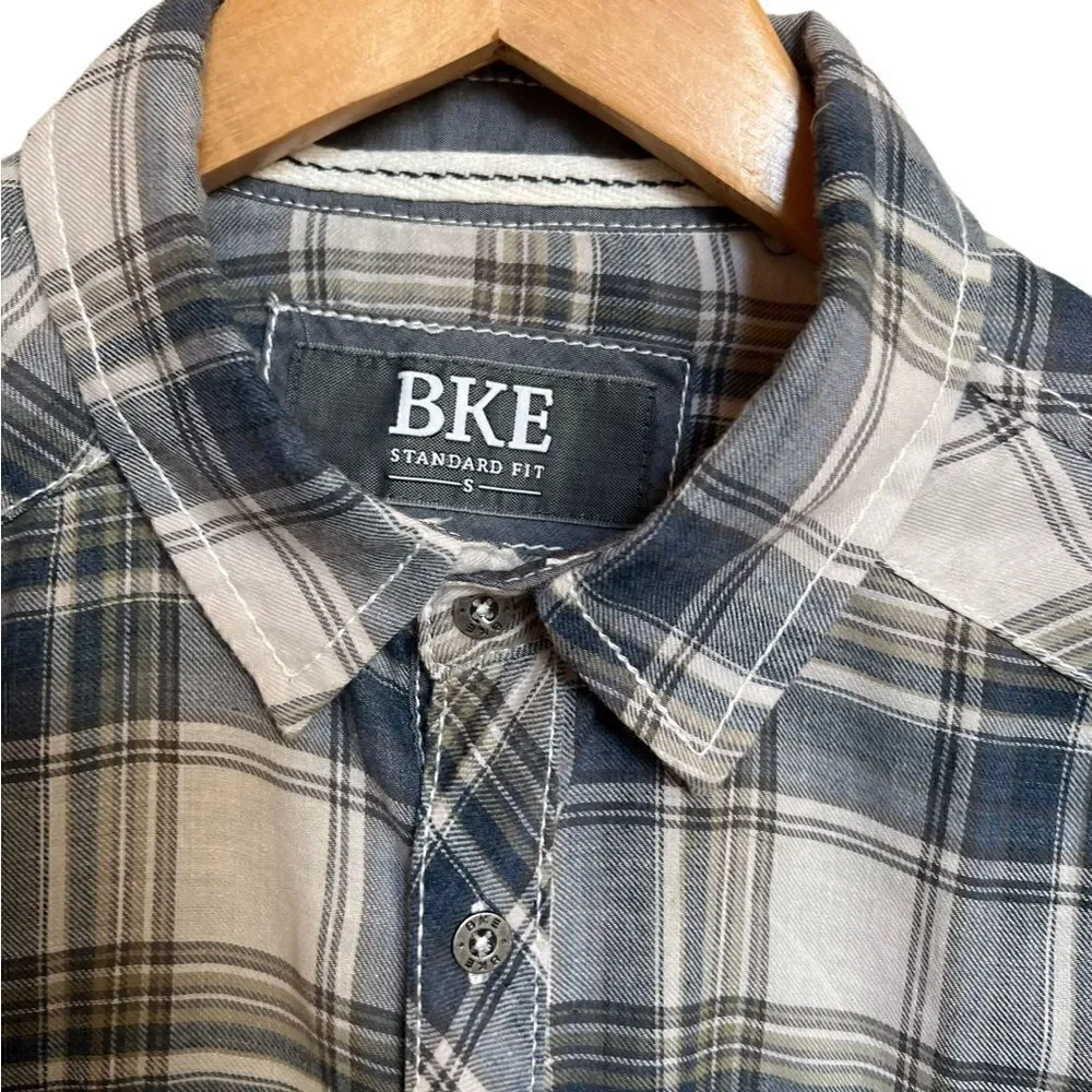 BKE Flannel Size Small - Picture 5 of 5